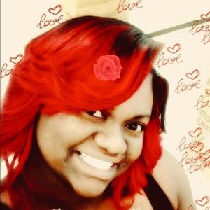 Meet your Posher, Claudine